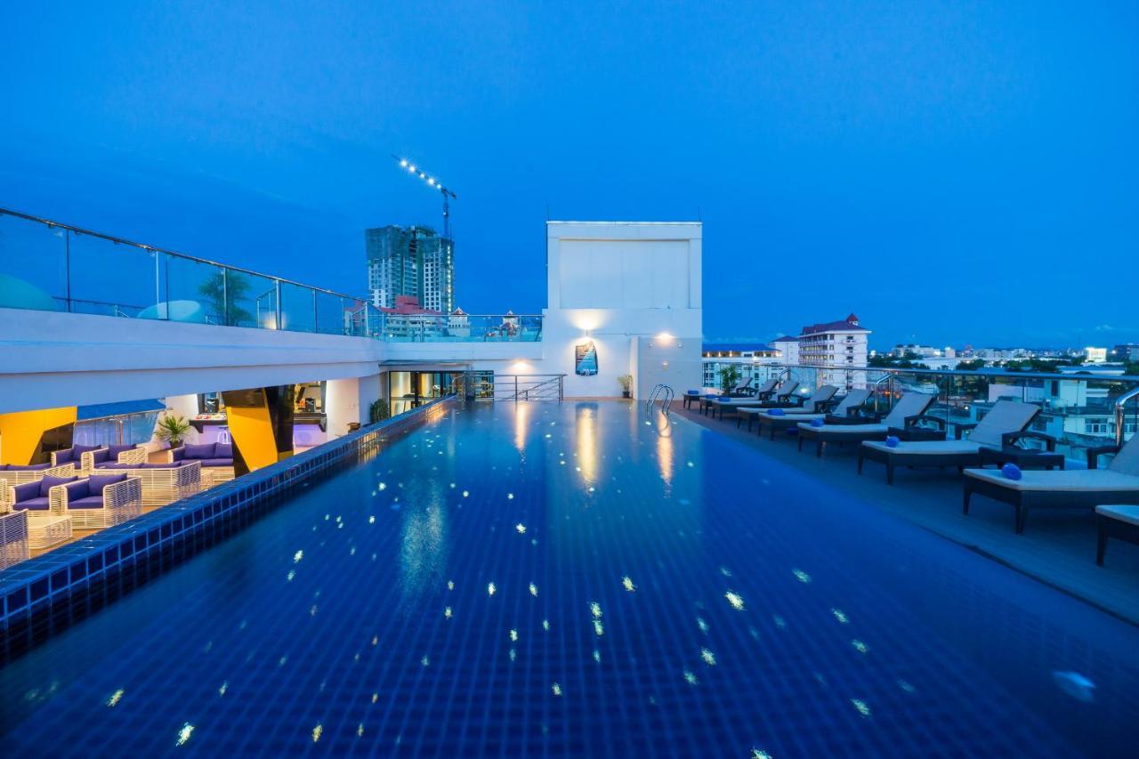Blue Boat Hotel Jc Pattaya Bagian luar foto